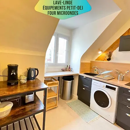 Le Corneille - Ideal Pros & Couples - Coeur Historique - Chateau 5min - Gare 10min - Au Calme - Fibre Daire Compiègne