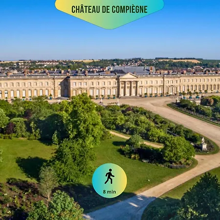 Apartment Le Corneille - Ideal Pros & Couples - Coeur Historique - Chateau 5min - Gare 10min - Au Calme - Fibre Compiègne