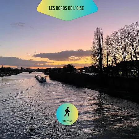 Le Corneille - Ideal Pros & Couples - Coeur Historique - Chateau 5min - Gare 10min - Au Calme - Fibre * Compiègne